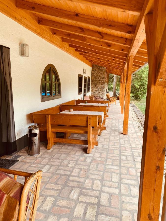 Hotel Fonfa Liget Sénye Exterior foto