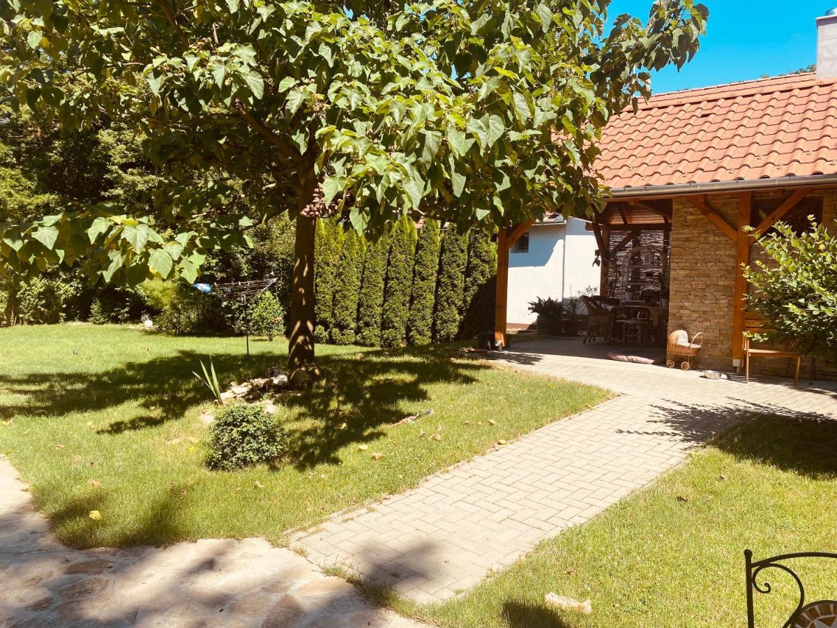 Hotel Fonfa Liget Sénye Exterior foto